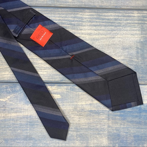 Saks Fifth Avenue Silk Tie - Picture 7 of 12